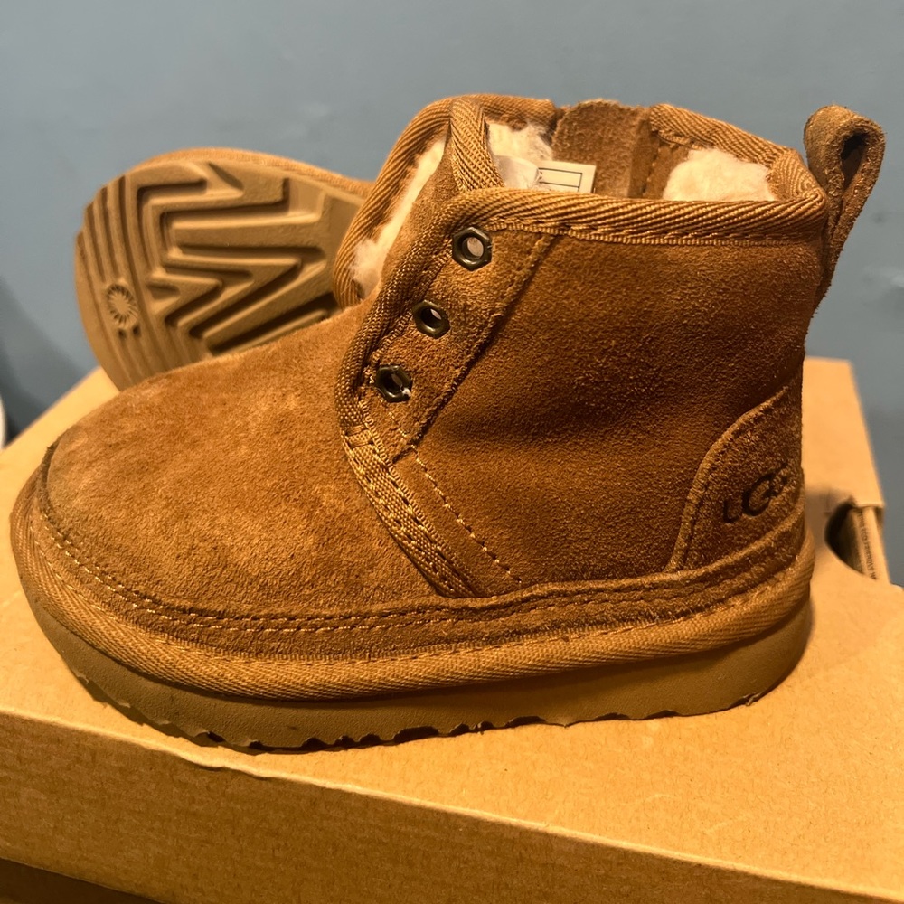 Chestnut tan toddler Ugg Boots